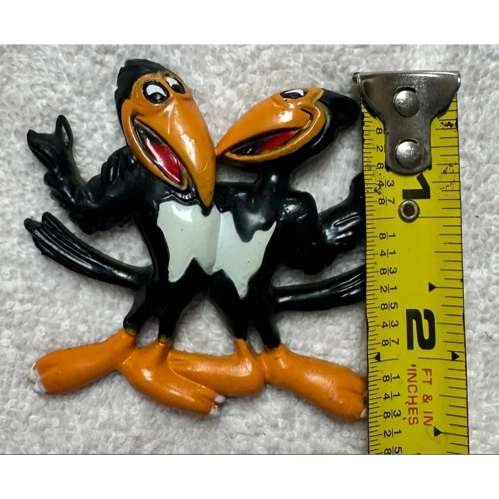 Vintage 1991 Viacom Heckle & Jeckle magpies rubber refrigerator magnet